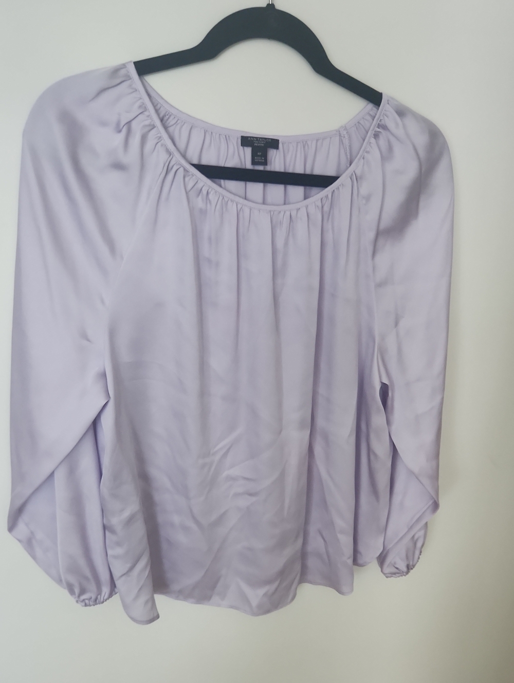 Ann Taylor Factory Lavender Scoop Neck Blouse